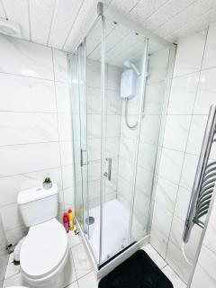 Canal side hideaway - Lindley - 5