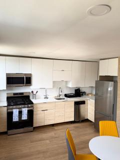 15 mins to NYC-Great Apartment Great for Family - West New York - 0