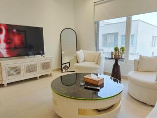 Penta Square Executive Serviced Apartments DHA Lahore - 3