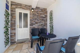 Apartment Lozann - Povile - 2