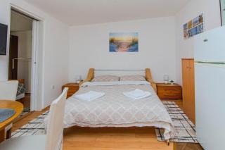 Apartments Ladika - Vir - 8