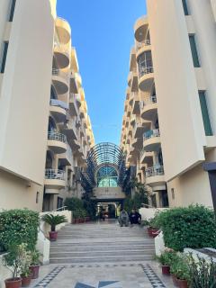 Luxury 1BHK in F11 Prime Location Cozy Stay - Islamabad - 9