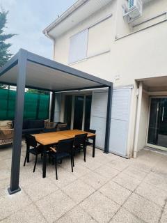 Maison familiale avec jardin Lyon 8ème - Lyon - 9
