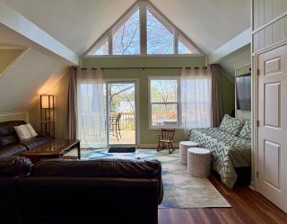 *NEW* HotTub, ClimbingWall, FullyFenced, EVcharger - 1