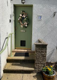 Coastal Village Property - Inverkip - 0