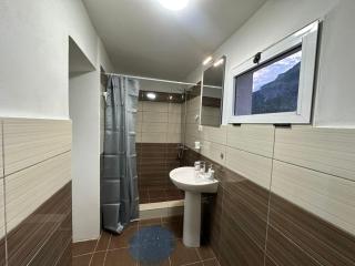 Guesthouse Camping Breeze of the Drin - Vau i Dejës - 2