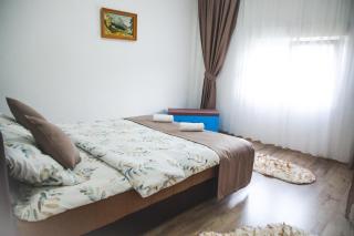 House Duzi - - 7