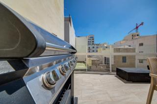 5 bedroom house with jacuzzi in St Julian's - St Julian's - 3