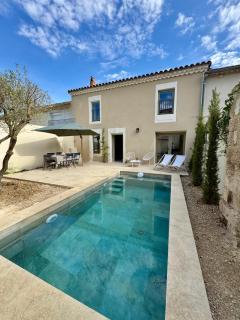 Maison de ville piscine chauffée - Eyragues - 0