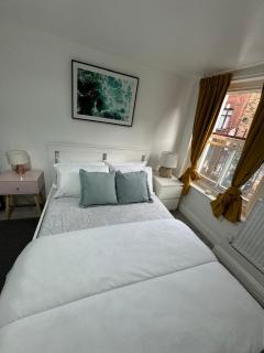 1 Bedroom Beautiful Apartment In Bricklane - Londra - 5