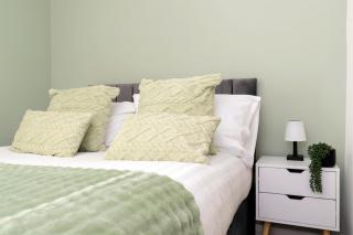 The Storybook Stay - Guisborough - 6