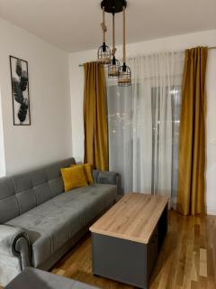Montenegro Suite Rental - Bar - 2