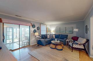 Rehoboth Beach Gardens 37253 Martin St Unit 11 - Rehoboth Beach - 3