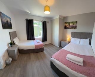 Newcastle Townhouse - Galway - 3