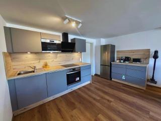 Frankenherz-Apartments - Premium Wohnung mit Terrasse, nahe Playmobil-Funpark & zur Messe, Self-Check-In - Großhabersdorf - 9