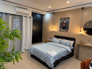 Siyôrô Meublée - 1