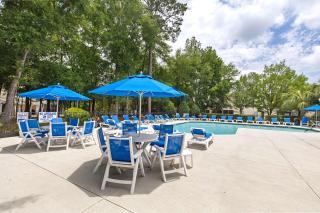Blue Belle - Across from Pool near Credit One - Charleston - 7