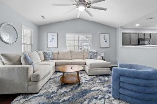 Blue Belle - Across from Pool near Credit One - Charleston - 2