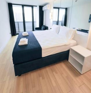 Panoramic View Aparthotel In Orbi City Batumi - 1