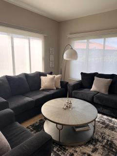 4 Bedrooms modern Condo at walking distance from Eagle beach - Palm-Eagle Beach - 9