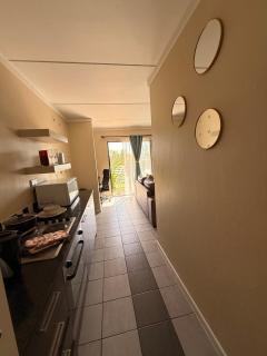 Dainfern Fourways apartment with private garden and scenic views - Sandton - 1