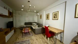 Elegant Apartment in City Centre - Pristina - 9
