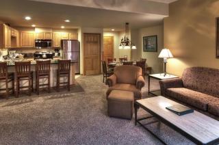 Grand Timber Lodge - 4