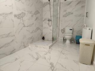 Yanis Central - Bucarest - 6