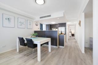 Dwell 40, Oceanfront Apartment - Bargara - 7