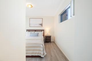 Dwell 40, Oceanfront Apartment - Bargara - 6