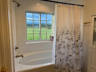 Cozy Avon Country Escape - - 6