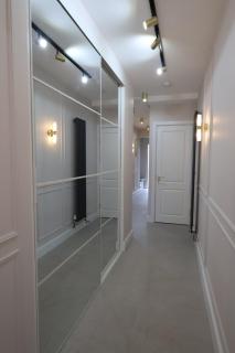 Luxury House for Families and Contractors, NamisSuites Serviced Apartment - Farnborough - Farnborough - 4