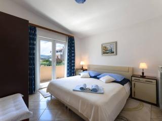 Two Bedroom Apartment with Terrace - Kaštela - 6