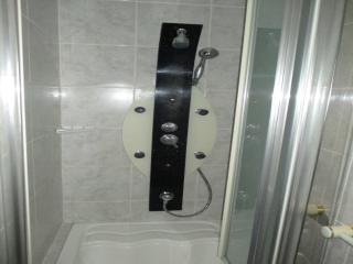 Guest House Villa Daniel - Two Bedroom Apartment with Balcony - Omiš - 1