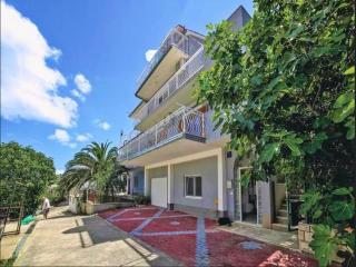 Apartments Halilovi - Studio Apartment - 4