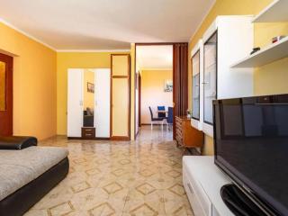 Two Bedroom Apartment with Terrace - 9