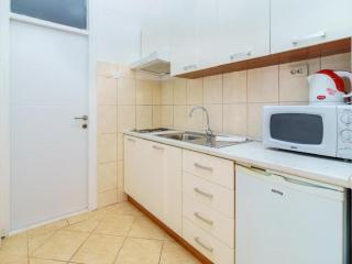 Lumbarda Resort Apartments - Standard One-Bedroom Apartment D1 - Lumbarda (Lombarda) - 8