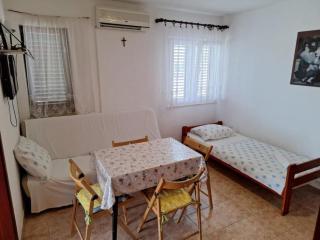 Apartments Villa esto - One Bedroom Apartment with Terrace 1 - Biograd na Moru - 6