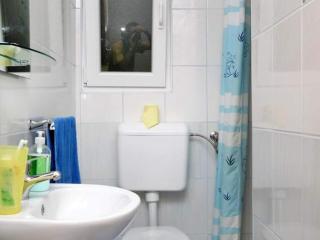 Four Bedroom Holiday Home - Gdinj - 5