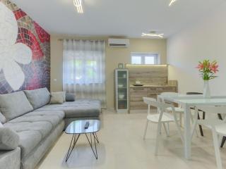 Majestic Kastel Stari Apartment with Terrace - Two Bedroom Apartment with Terrace - Kaštela (Castelli) - 8