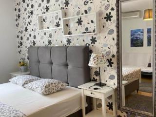 Apartments Lara Rab - Studio Apartment with Balcony - 4