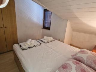 Two Bedroom Apartment with Terrace and Sea View 4 - Gradac - 6