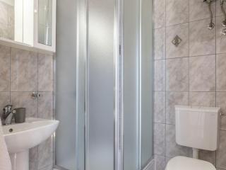 One Bedroom Apartment with Terrace and Sea View A3 - 0