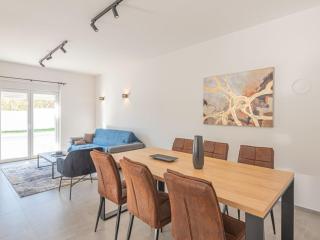 Holiday Home Iva - Three Bedroom Holiday Home - Šibenik (Sebenico) - 5