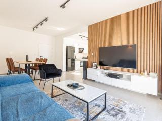 Holiday Home Iva - Three Bedroom Holiday Home - Šibenik (Sebenico) - 9