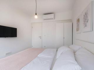 Holiday Home Arbaro - Three Bedroom Holiday Home with Pool - - 2