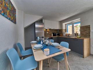 Two Bedroom Villa - Srednje Selo na Šolti - 6