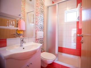 Apartments Zora - Comfort One Bedrom Apartment with Balcony A3 - 1