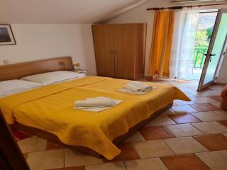 Apartments Pansion Franka 3 - Apartment 12 - Brist - 2