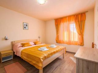 Holiday Home Luna - Holiday Home - Mednjan - 2